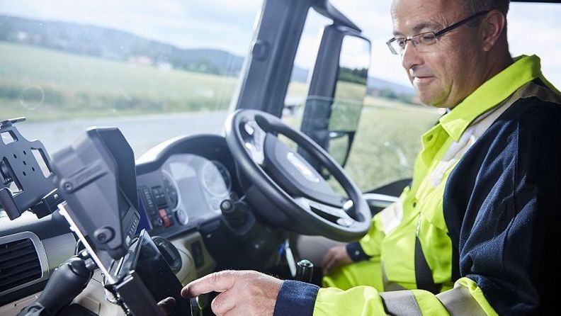 Mitarbeiter im LKW