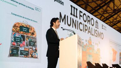 Eduardo Azcona en el III Foro del Municipalismo