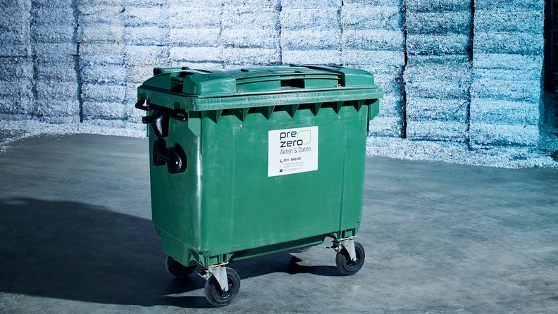 Roll container