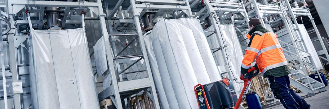 Kunststoff Recycling Grünstadt startet ausgebaute Aufbereitungsanlage