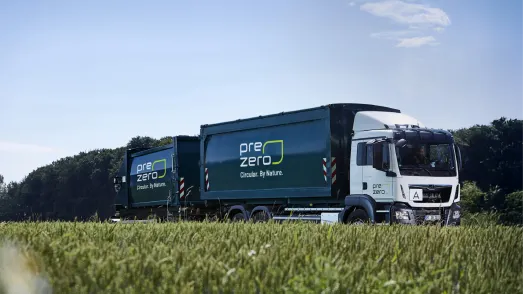 PreZero LKW auf Landstraße Circular. By Nature.