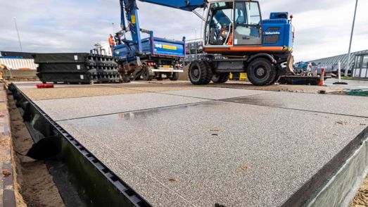 Schiphol plastic weg