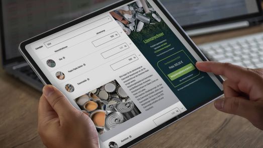 tablet-lizenzrechner-staging-hands