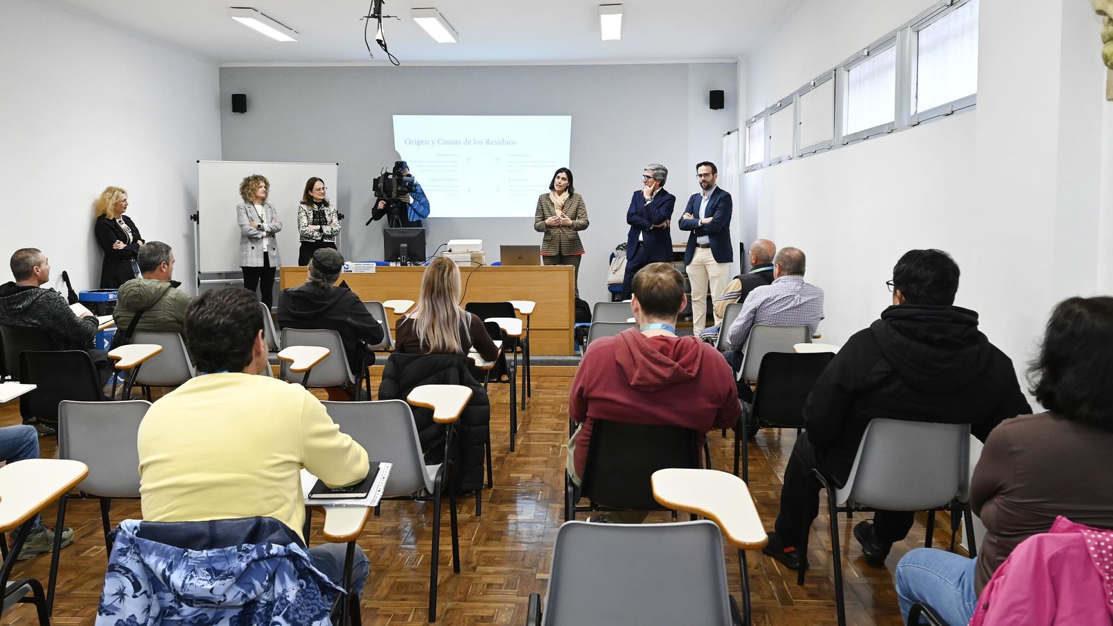 II Escuela de Oficios Santander aula