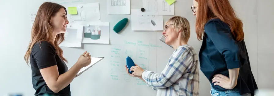 PreZero experts collaborating on sustainable packaging design and recycling solutions during a consulting workshop