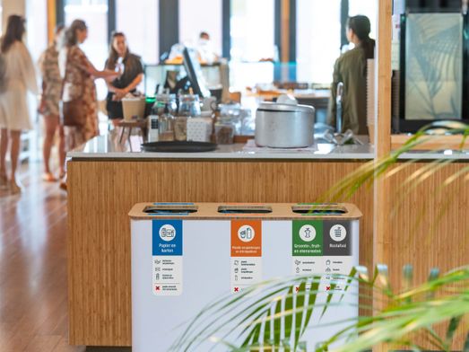 ECOO bin