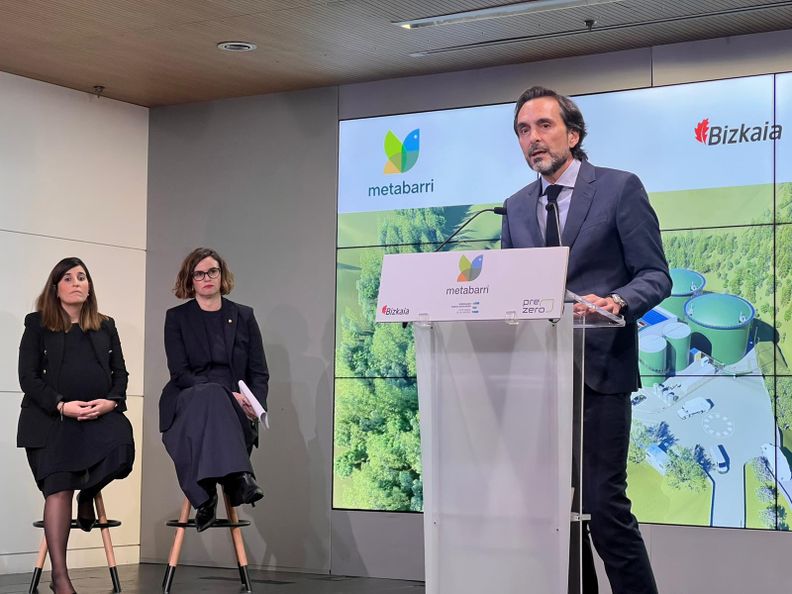Borja Martín en la presentación de la Planta de Metabarri