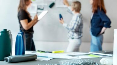 Business People talking about Circularity