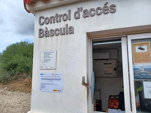 Cartel placas solares Menorca