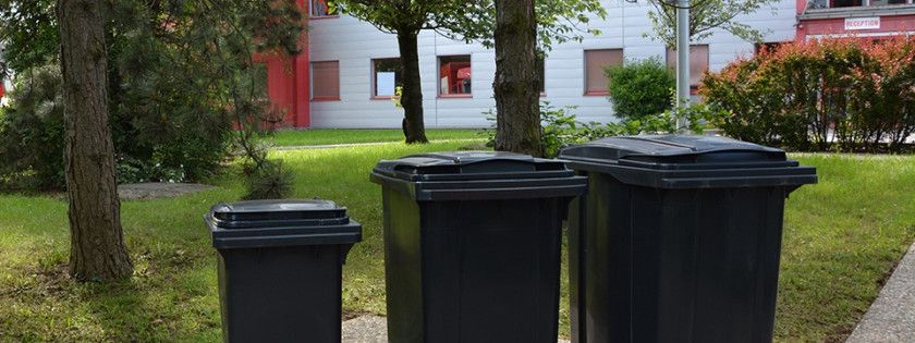 Trash bins black commune
