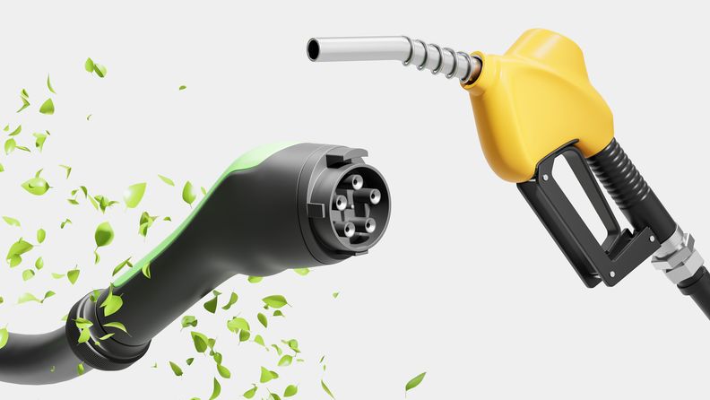 Handtag för tankning, en för pumptankning och en för elladdning