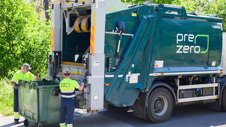 Recolha porta a porta feita por cantoneiros da PreZero Portugal na zona do Planalto Beirão