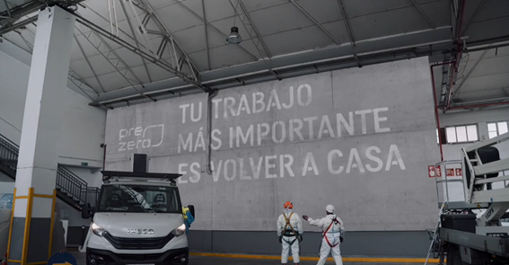 En seguridad, muchos creen que vamos demasiado lejos…