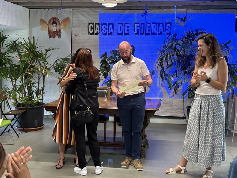 Entrega diplomas Escuela Oficios Retiro 2