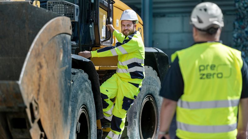 Mitarbeiter Radlader
