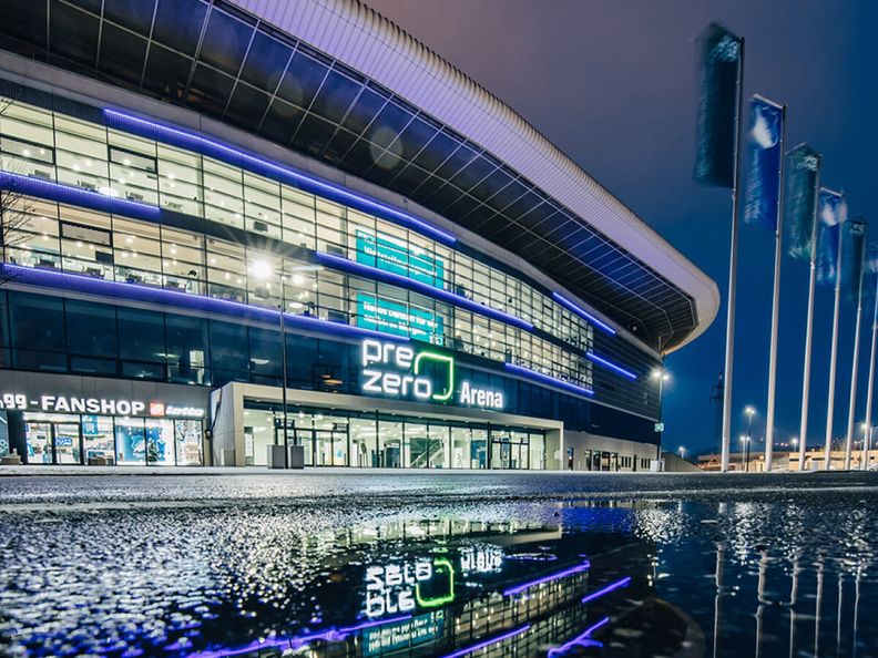 PreZero-Arena-TSG-Hoffenheim-Regel-Reflektion-Flaggen