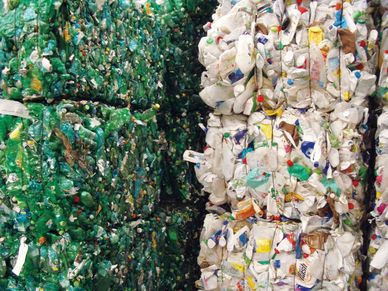 Plastic balen