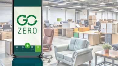 GoZero på mobilskärm, möbler i bakgrunden