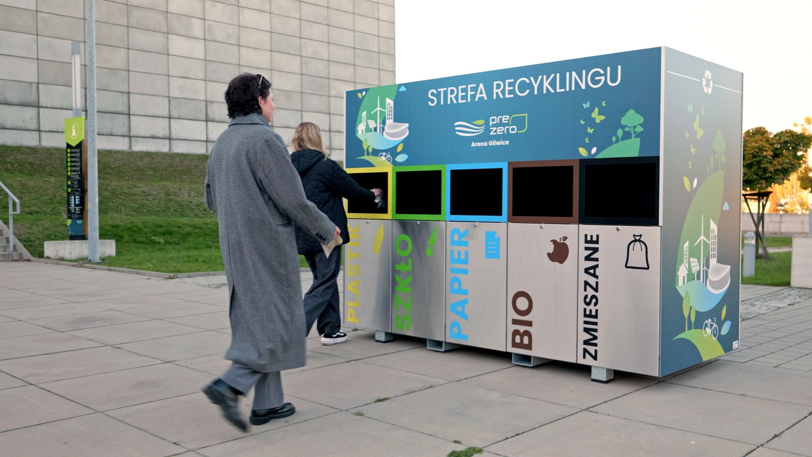 0326_News_Arena_recertyfikat_2